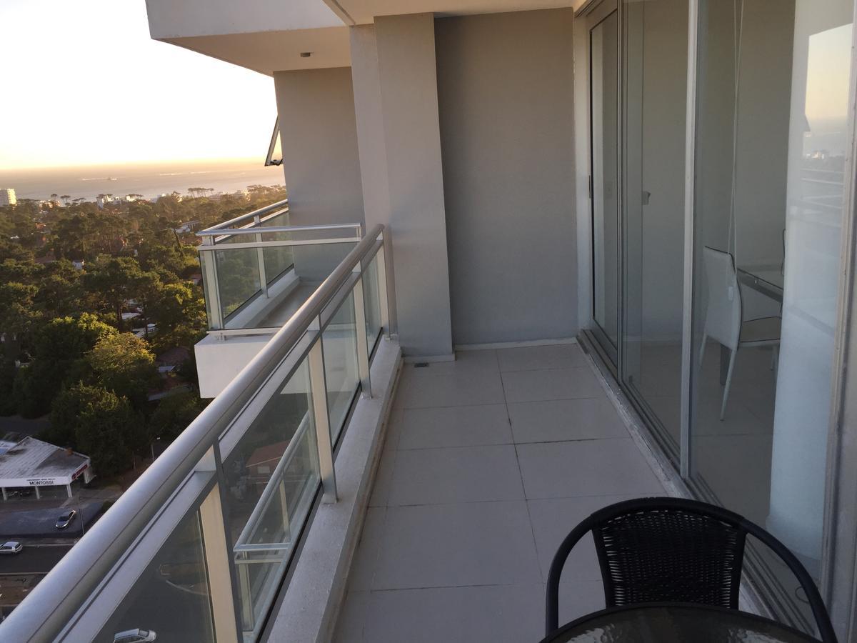 Bellagio Tower New Apartments Punta del Este Exterior photo