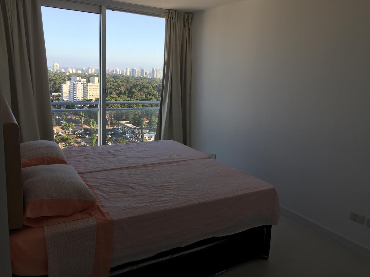 Bellagio Tower New Apartments Punta del Este Exterior photo