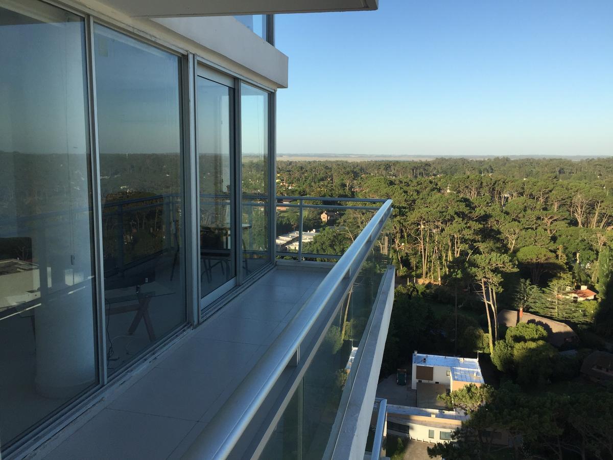 Bellagio Tower New Apartments Punta del Este Exterior photo